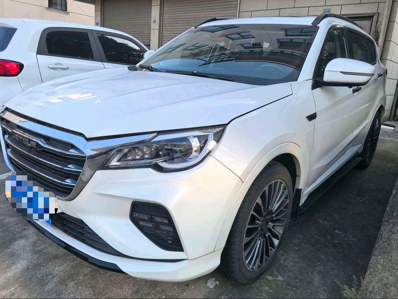 JETOUR 2020 X70 1.5T Smart Drive 6-seater