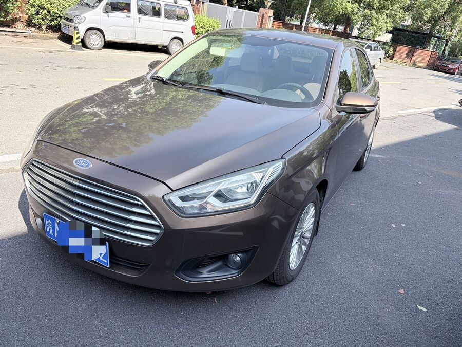 Ford Ford Escort 2015 Focus 1.5 Trend used car for export from China