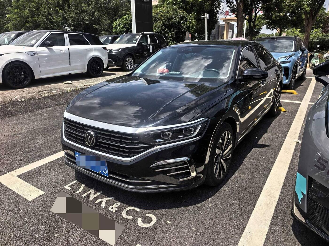 Volkswagen 2024 Passat 2.0 TSI 380 TSI Starlight Luxury