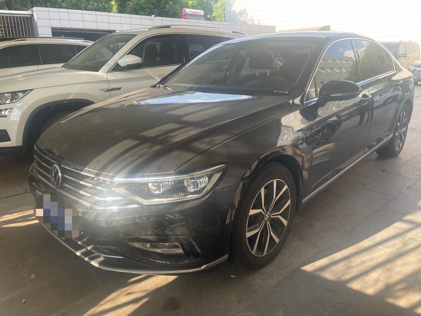 Volkswagen 2020 Magotan 2.0 TSI 330 TSI Leading