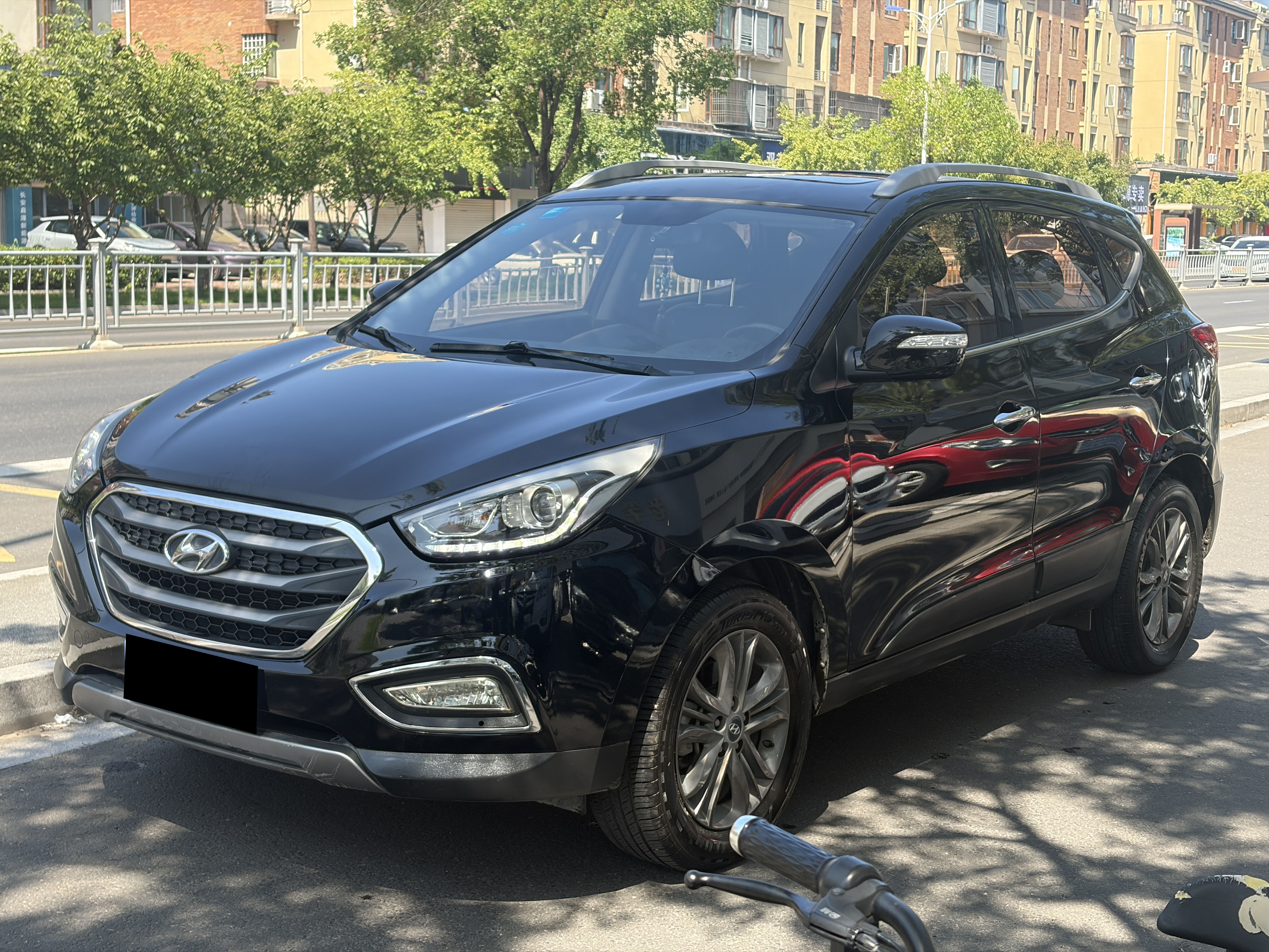 Hyundai 2015 ix35 2.0 GLS Front-Wheel Drive Smart Model