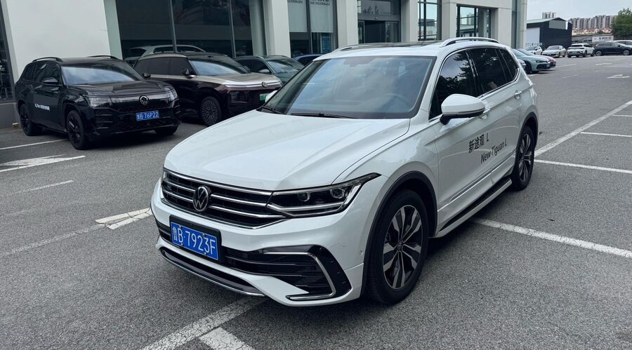 Volkswagen Volkswagen 2025 Tiguan L R-Line 2.0 TSI 330TSI Outstanding Model, 2WD R-Line Dragon Shine Edition used car for export from China