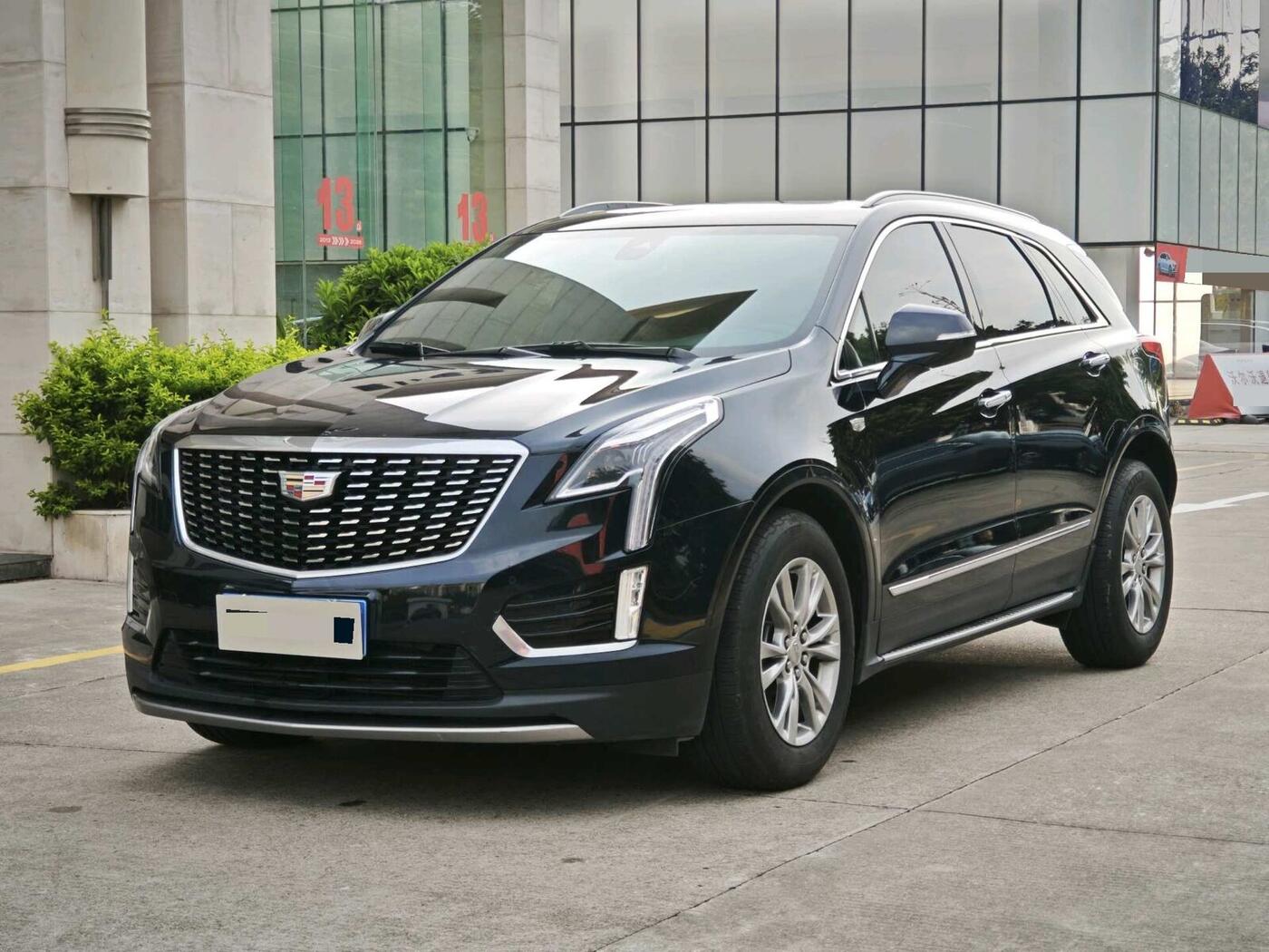 Cadillac 2023 XT5 48V 2.0T FWD Sport Model