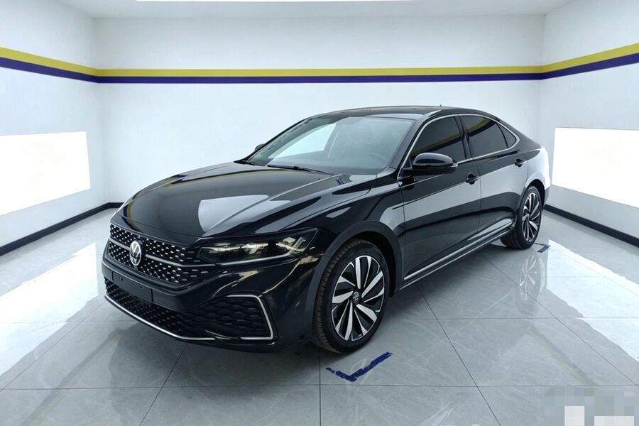 Volkswagen Volkswagen 2022 Passat 2.0 TSI 330 TSI Starlight Elite Edition used car for export from China