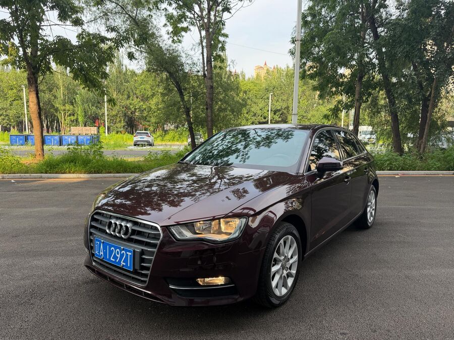 Audi Audi 2015 A3 Sportback 1.4 TFSI 35 TFSI Millionth Anniversary Smart Leading Edition used car for export from China