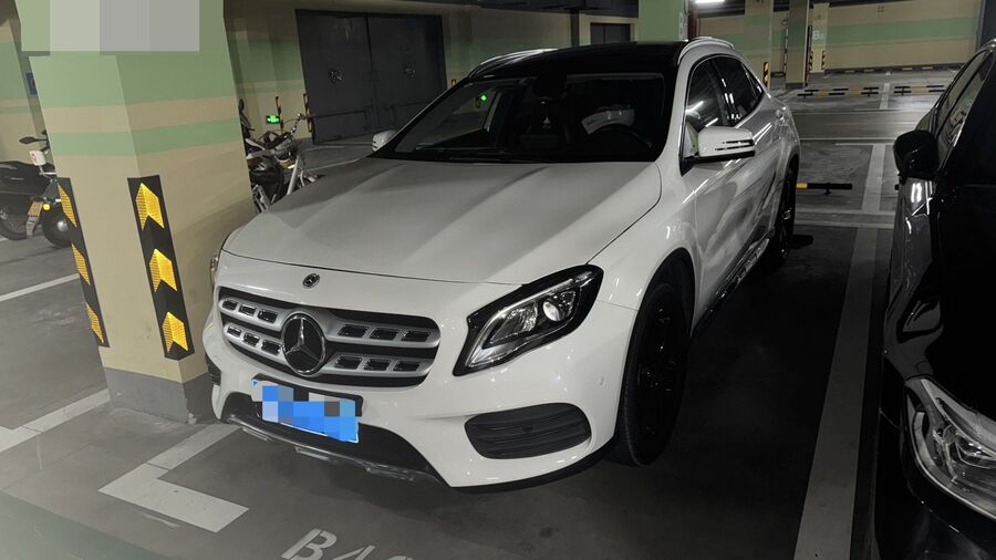 Mercedes Mercedes-Benz 2019 GLA 200 1.6T Stylish used car for export from China