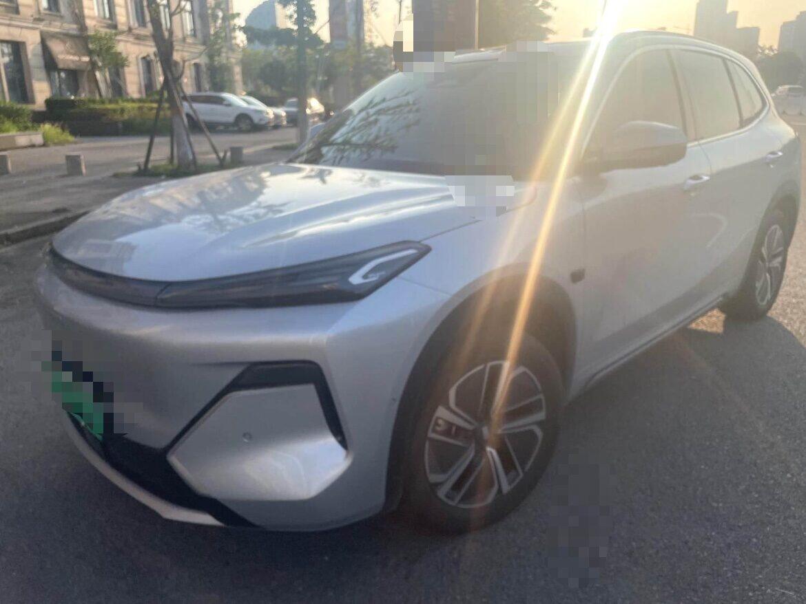 Geely Galaxy Starship 7 EM-i 2026 Xingjian 7 EM-i 1.5 135km Intelligent Navigation Version