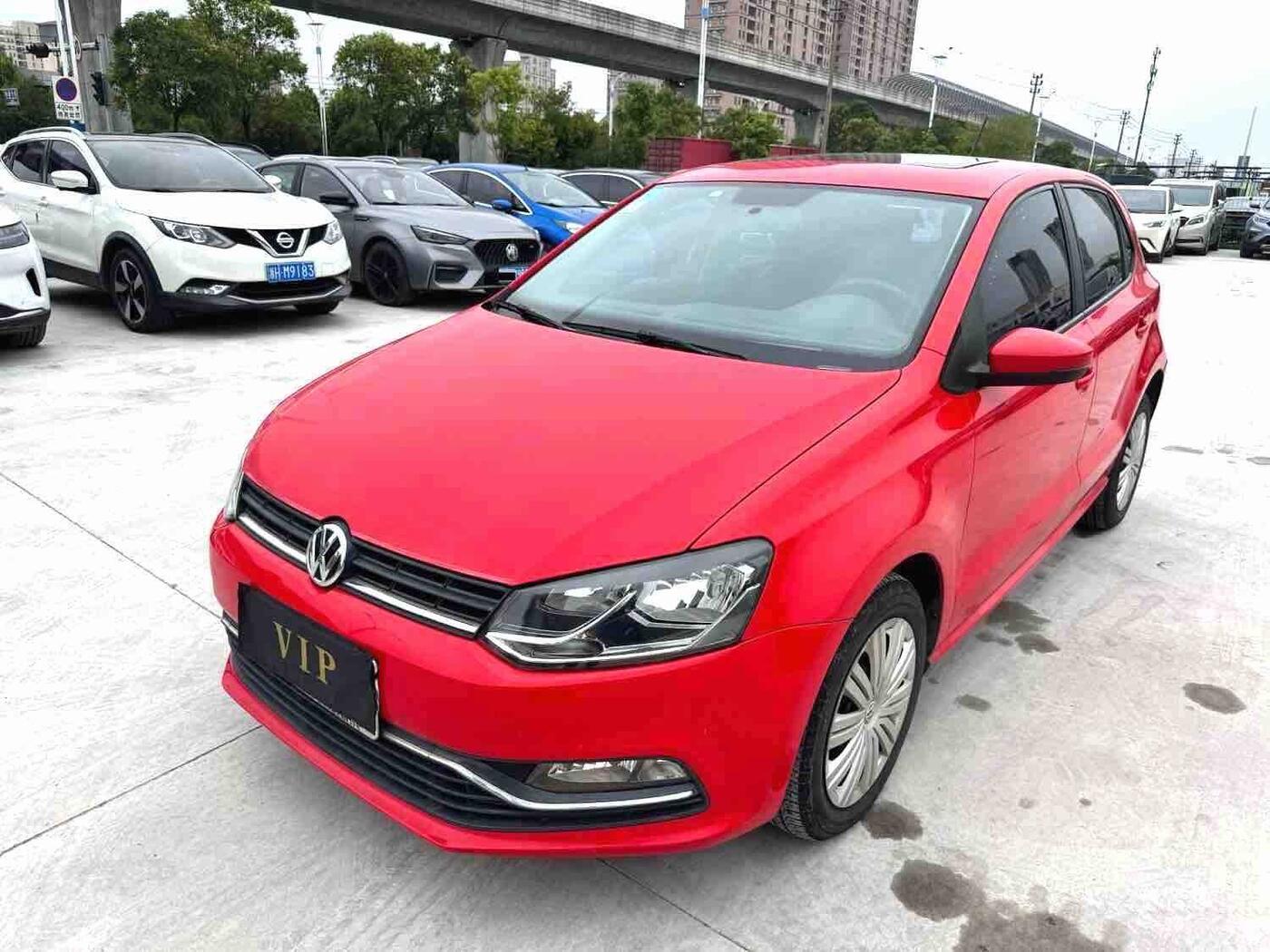 Volkswagen 2016 POLO 1.6 Comfort Model