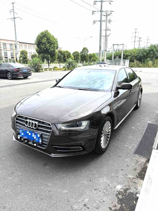 Audi Audi 2015 A4L 2.0 TFSI continuously variable 35 TFSI Standard used car for export from China