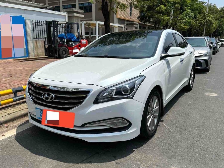 Hyundai Hyundai 2014 Mistra 1.8 GLS Smart Version used car for export from China