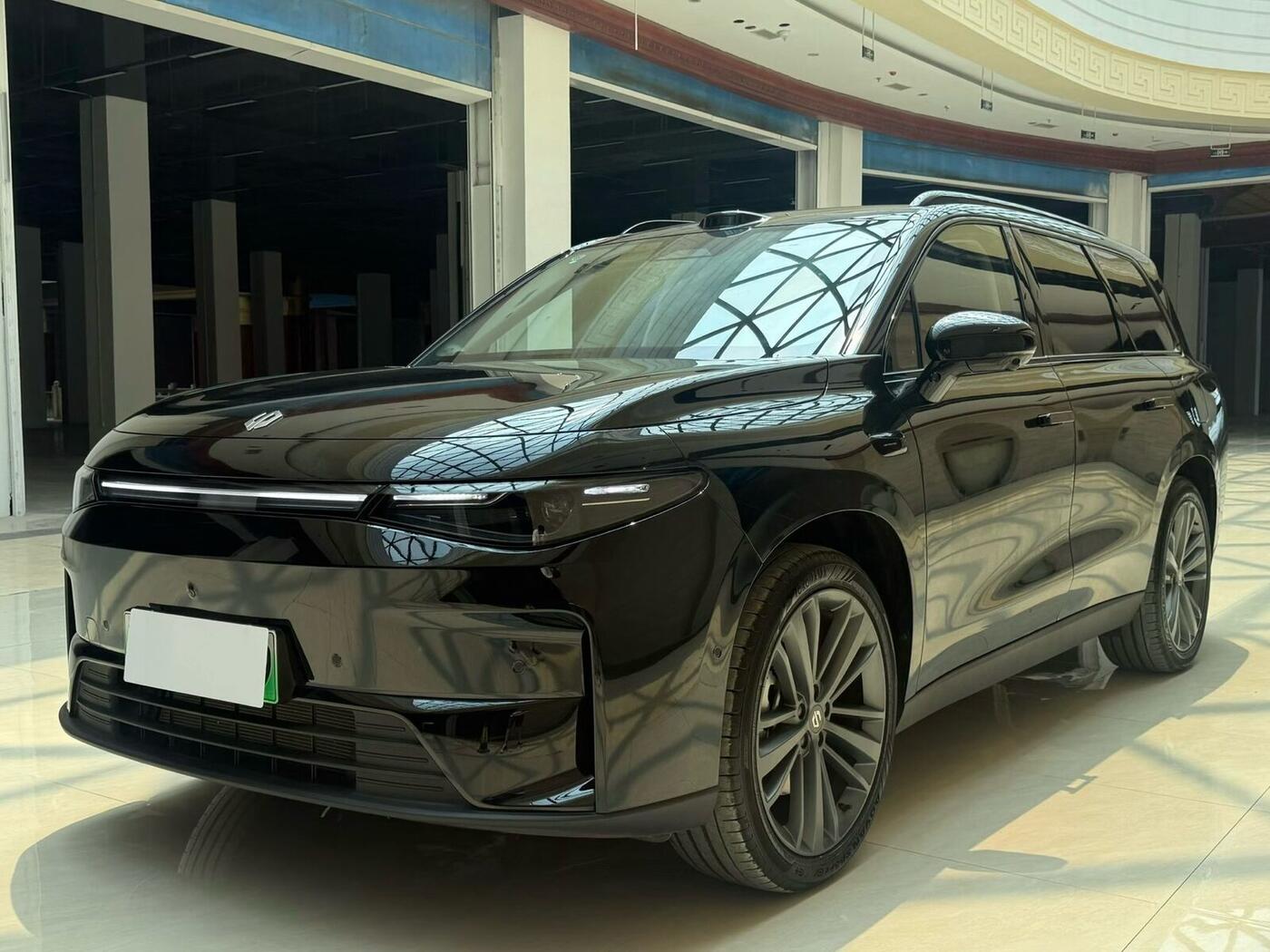 Leapmotor 2026 C16 280 LiDAR Flagship Version 6 Seats