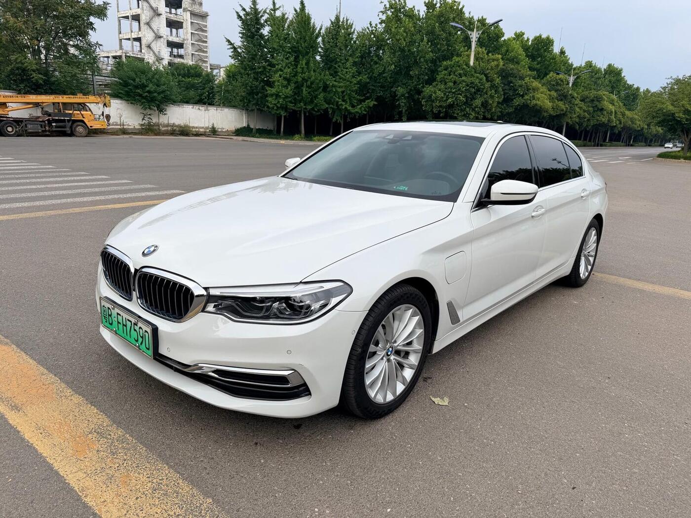 BMW 5 Series New Energy 2020 530Le 2.0T Mileage Upgrade Luxury Package