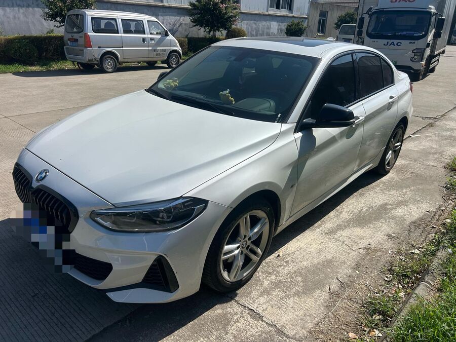 Bmw BMW 1 Series 2023 120i 1.5T M Sport Night Edition used car for export from China