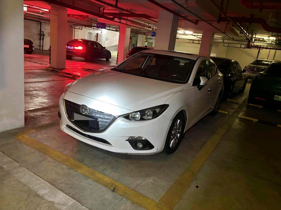 Mazda Mazda 2014 Mazda3 Axela Sedan 1.5 SKYACTIV-G i-stop Luxury Model used car for export from China