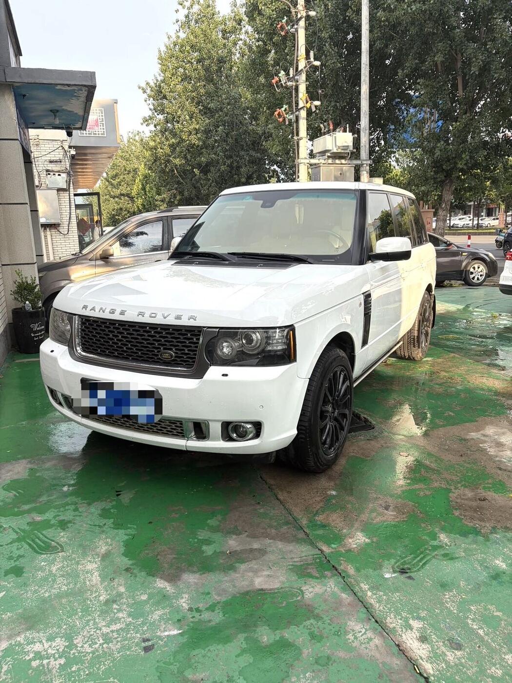 Land Rover Range Rover (Imported) 2012 Range Rover 5.0 NA
