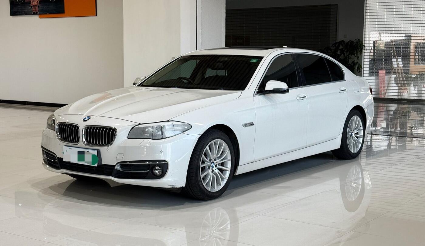 BMW 5 Series 2017 525Li 2.0T Luxury Design Package