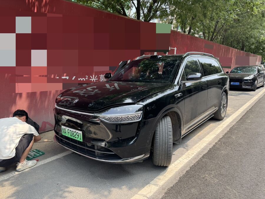 Aito AITO 2024 AITO M9 Range-Extended Max Edition 42 kWh used car for export from China