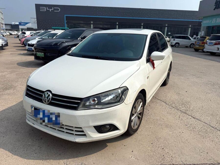 Volkswagen Volkswagen 2013 Jetta 1.6 Comfort Model used car for export from China