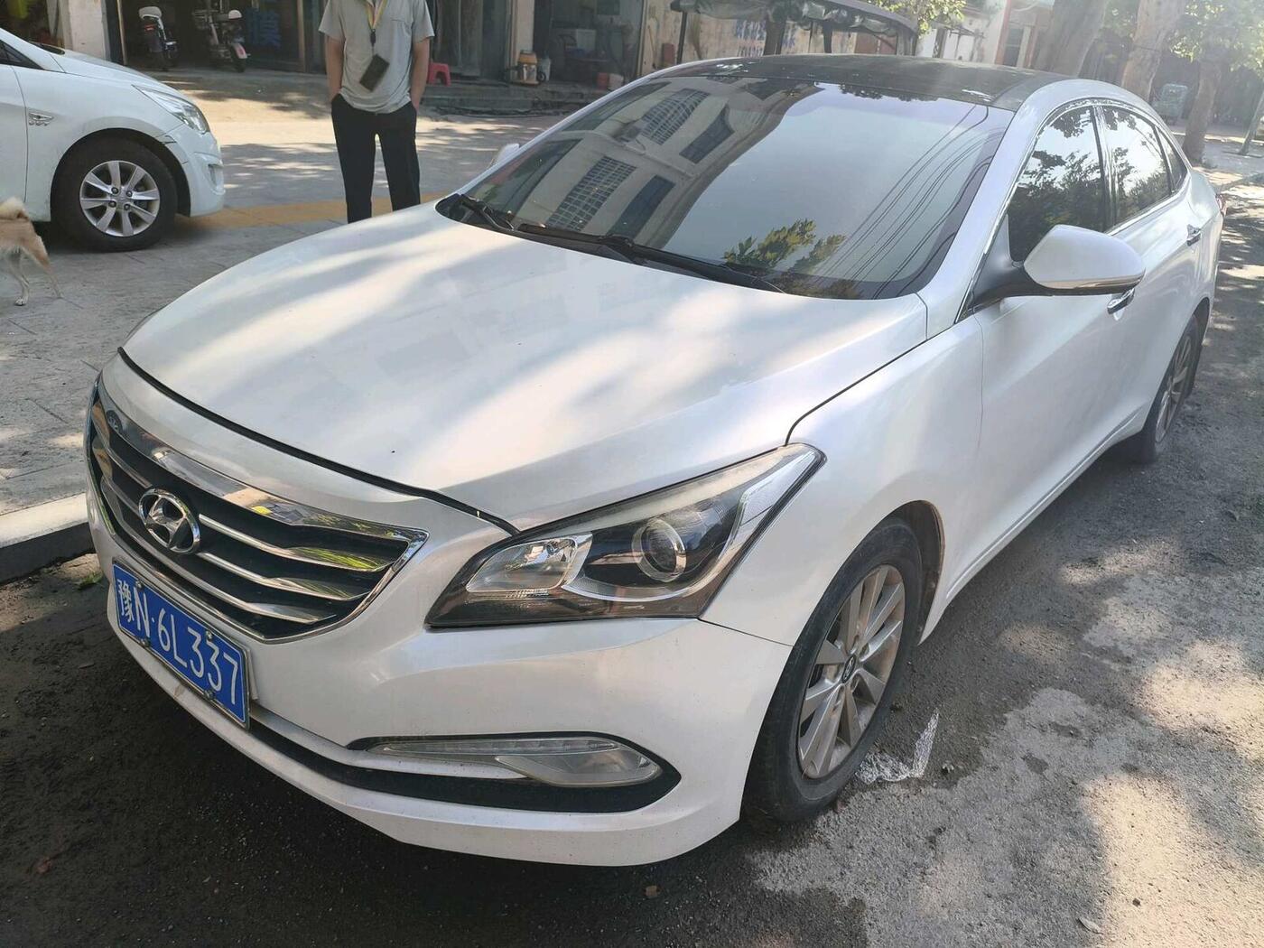 Hyundai 2014 Mistra 1.8 GLS Smart Version