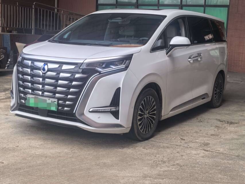 Denza DENZA 2022 Denza D9 DM-i 1.5T CVT 970 Four-Wheel-Drive Flagship Model used car for export from China