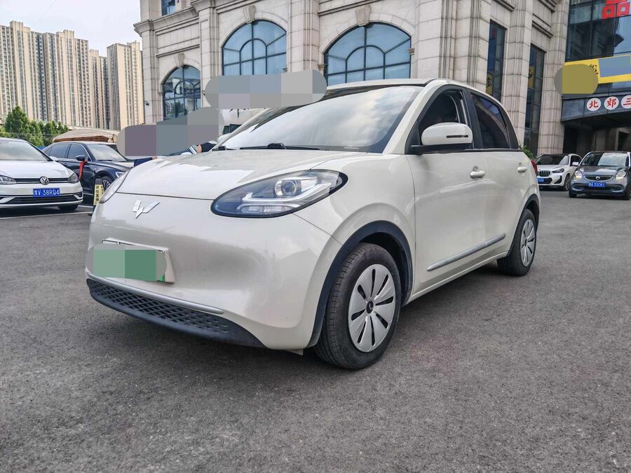 Wuling Wuling Bingo 2023 Bingguo 203km Comfort Edition used car for export from China