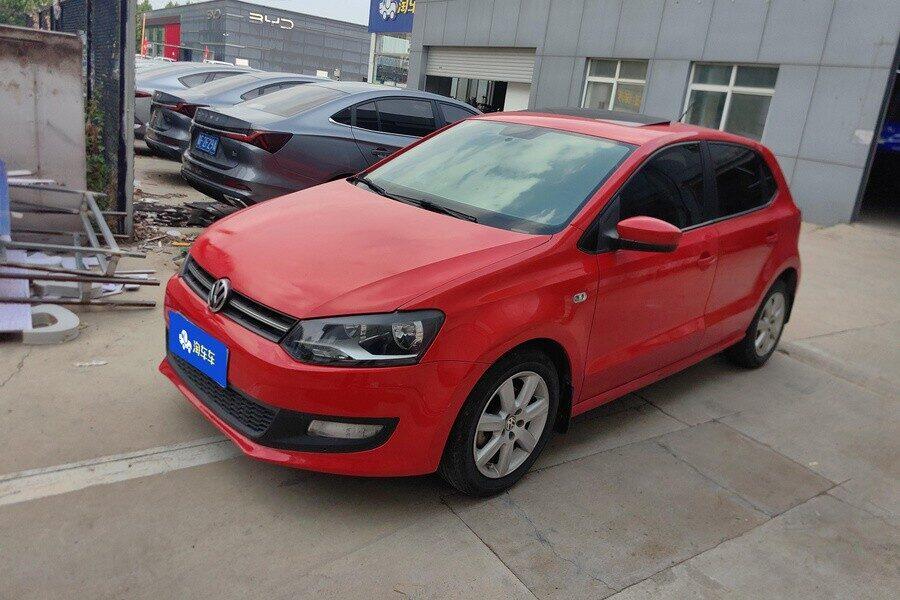 Volkswagen 2013 POLO 1.4 Comfort Edition