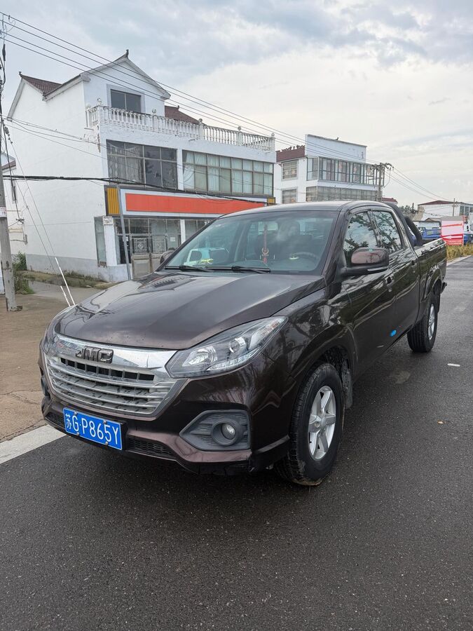Baodian JMC Baodian 2020 Bao Dian 2.5T 2x2 Comfort Version Short Wheelbase used car for export from China