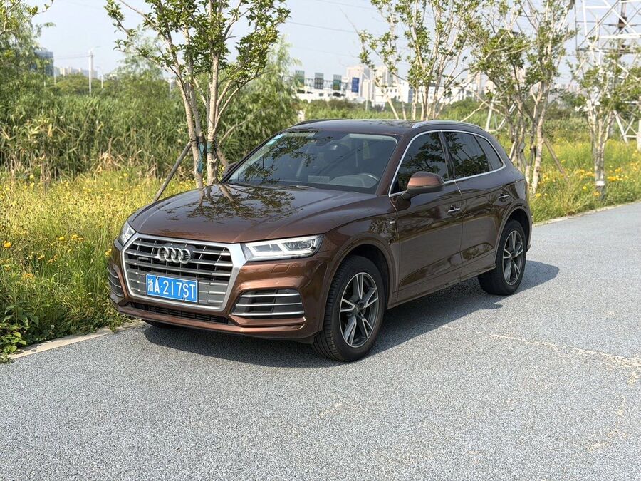 Audi Audi Q5L 2018 Q5 L 2.0 TFSI 45 TFSI Exclusive Stylish used car for export from China