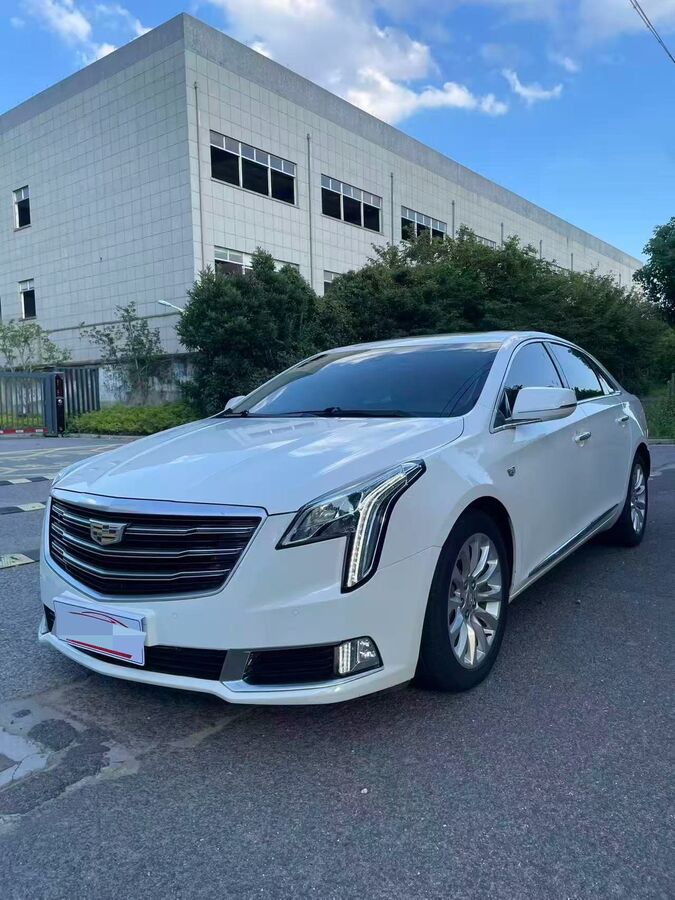 2018 Cadillac 2018 XTS 2.0T 28T Elite used car for export from China