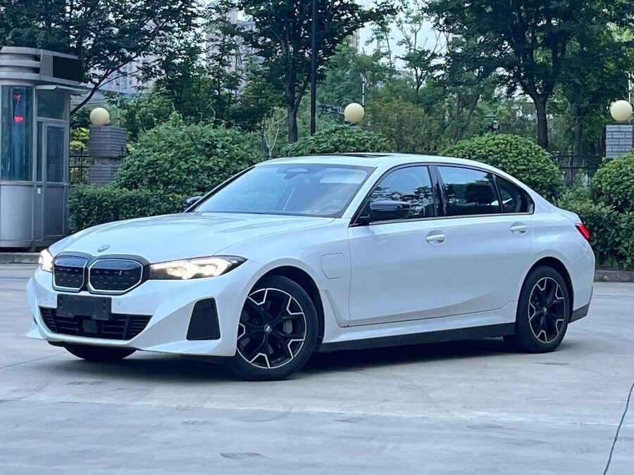Bmw BMW 2023 i3 eDrive 40 L Midnight Edition Package used car for export from China