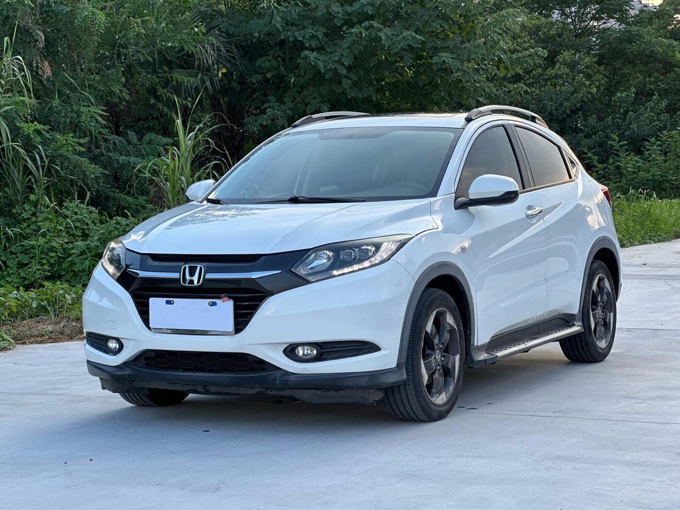Honda HR-V 2017 Vezel 1.8 CVT 2WD Pioneer