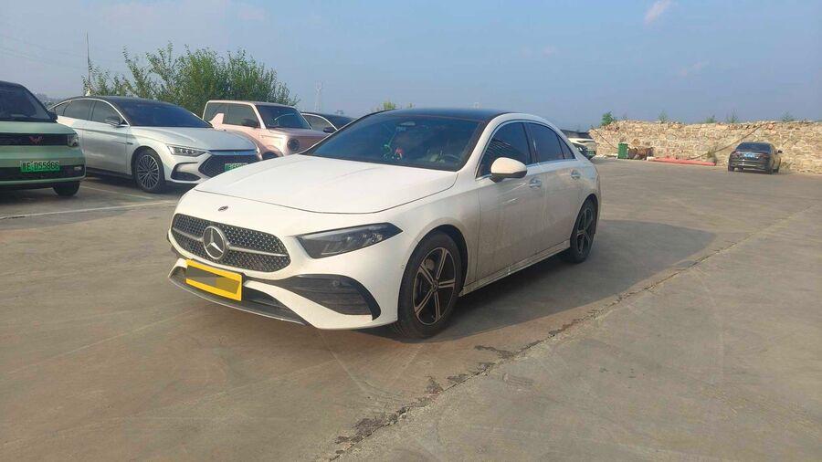 Mercedes Mercedes-Benz A-Class 2023 A 200 L 1.3T Fashion Model used car for export from China