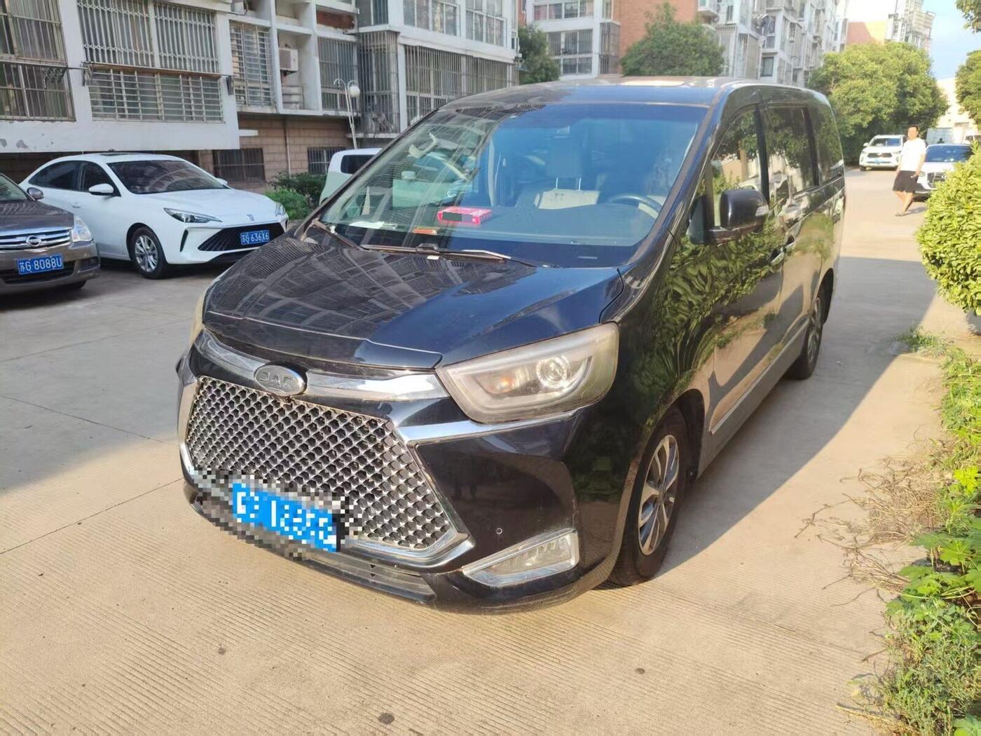 JAC Refine M6 2018 Ruifeng M6 2.0T Prestige Version