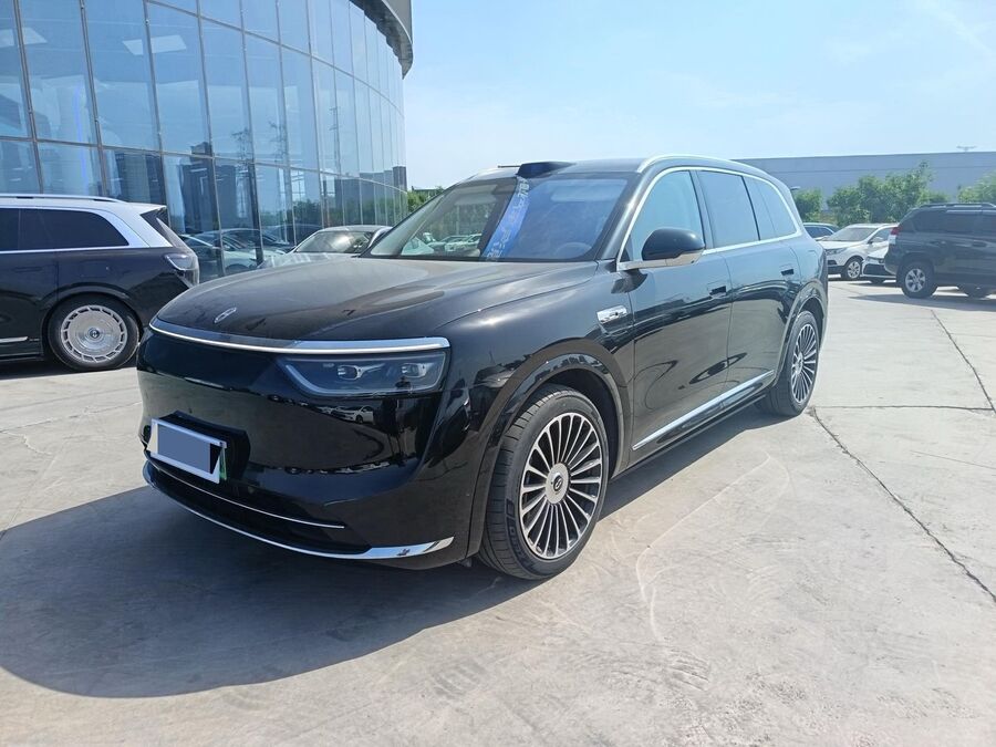 Aito AITO 2025 AITO M8 Ultra 53.4 kWh 6-seat version used car for export from China