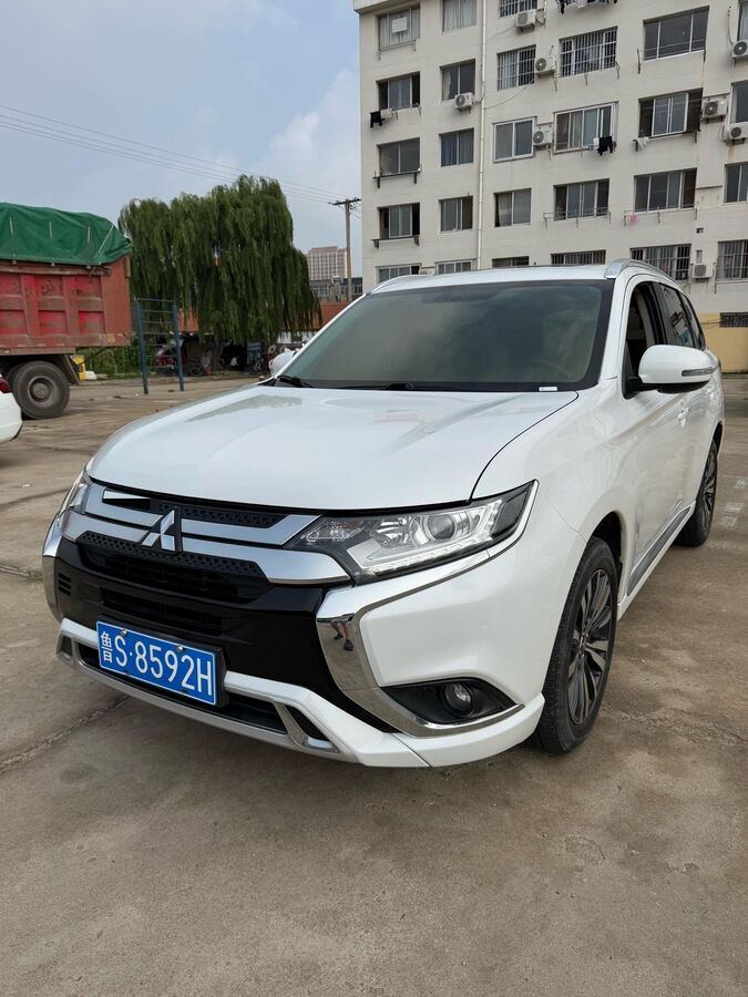 Mitsubishi Mitsubishi 2021 Outlander 2.0 CVT 2WD Enjoy 5-Seater (Facelift) used car for export from China