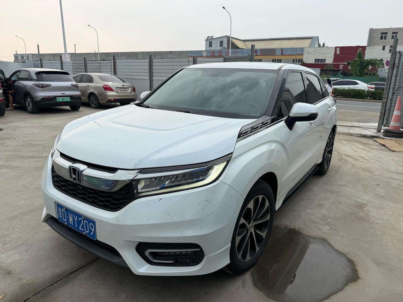 Honda 2017 AVANCIER 1.5T CVT 240TURBO 2WD Luxury