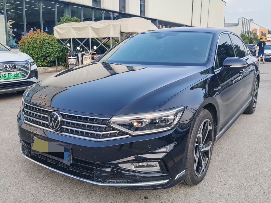 Volkswagen Volkswagen 2024 Magotan 2.0 TSI 330 TSI 2 Million Units Shared Edition Luxury Model used car for export from China