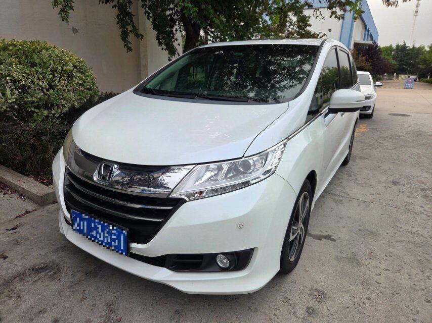 Honda 2017 Odyssey 2.4 CVT Luxury