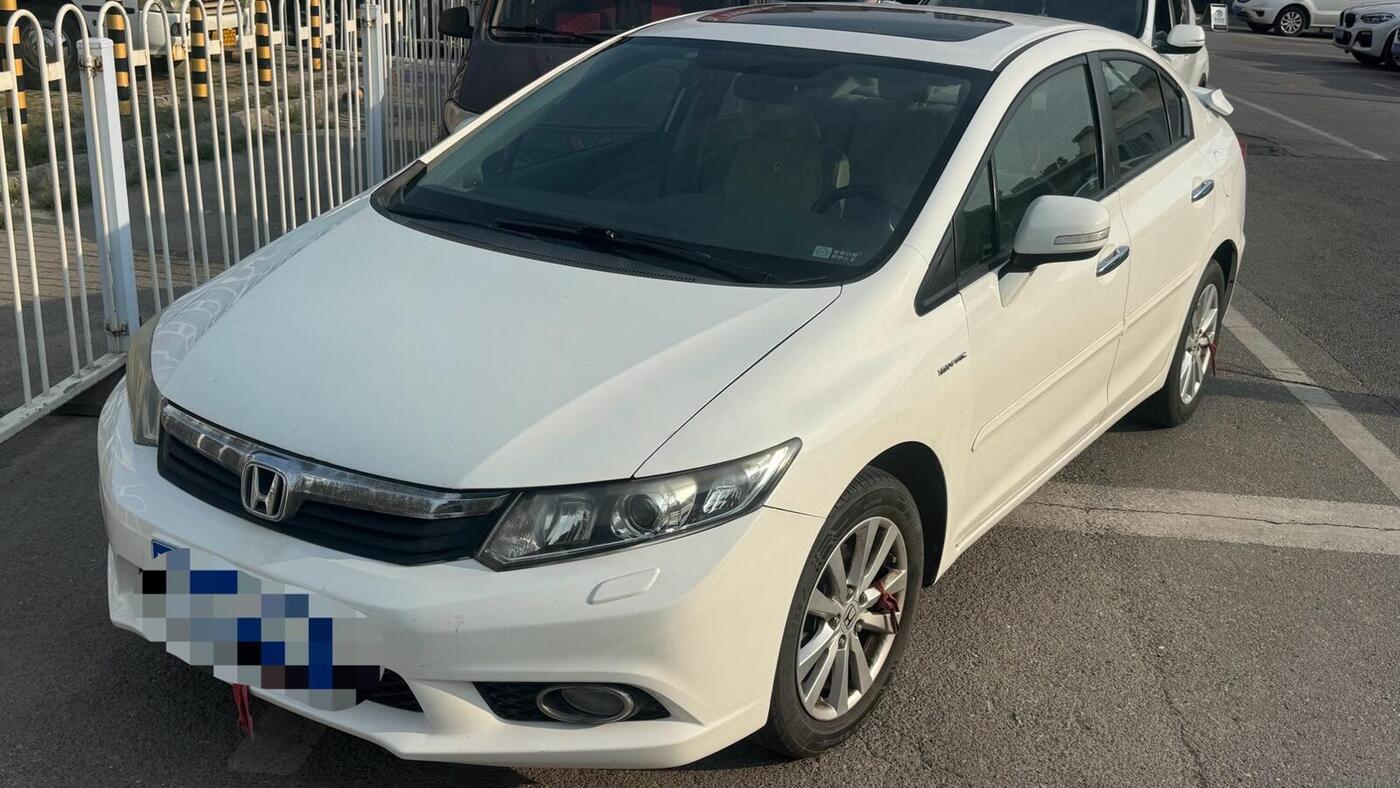 Honda 2014 Civic 1.8 VTi Luxury Version