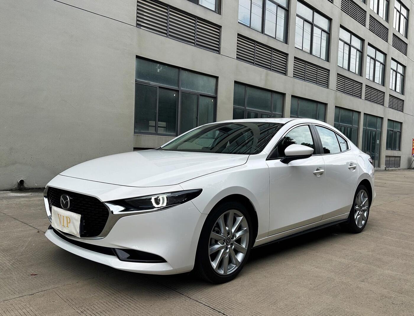 Mazda 2025 Mazda3 Axela – 2.0 Zhizhen Sedan