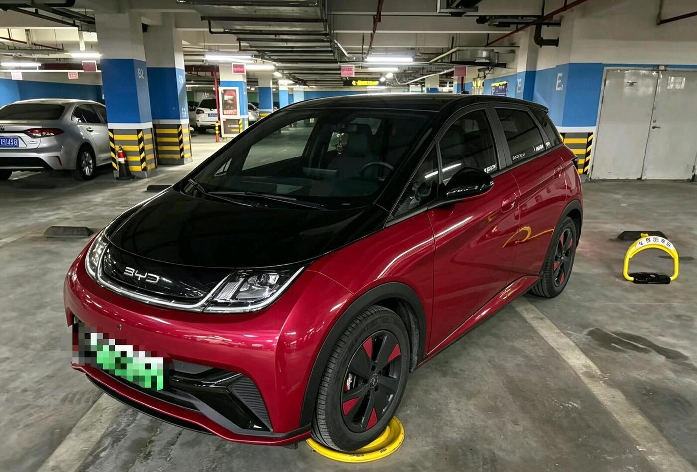 BYD 2023 Dolphin 420km Fashion Edition