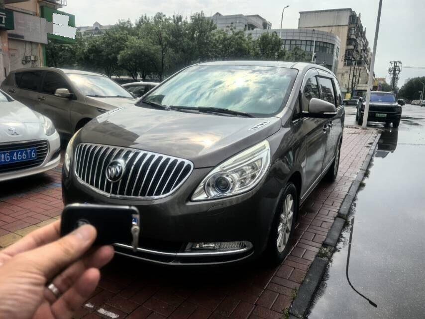 Buick 2013 GL8 Luxury Business Van 3.0 GT Haoya Edition