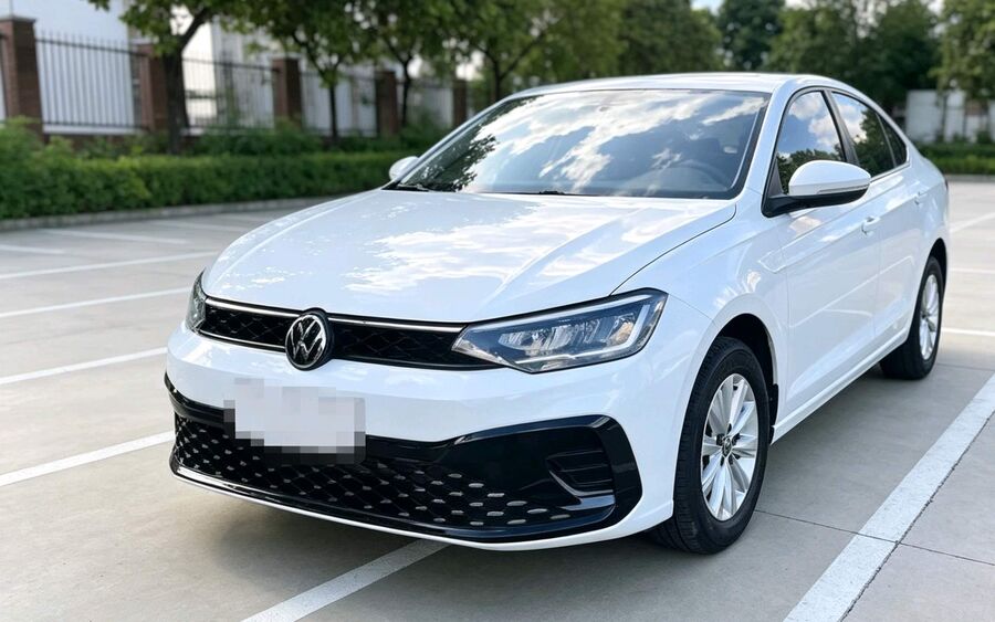 Volkswagen Volkswagen 2023 Lavida Newer 1.5 New Joy Version used car for export from China