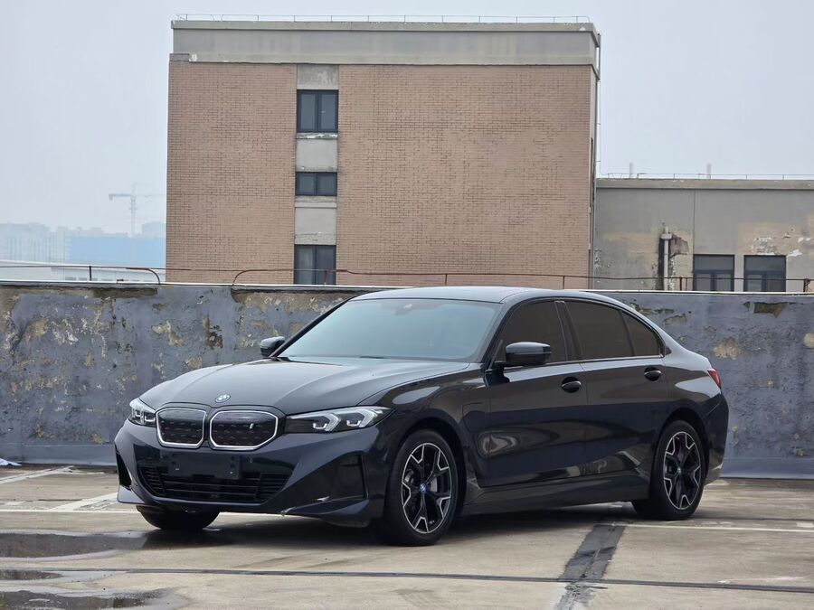 Bmw BMW 2024 i3 eDrive 40 L Midnight Edition used car for export from China