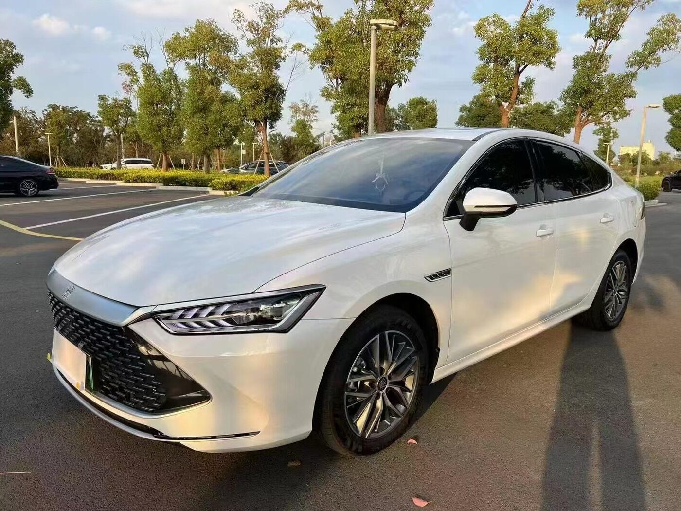 BYD 2023 Qin PLUS DM-i 1.5 CVT Champion Edition Leading Model, 55 km Range