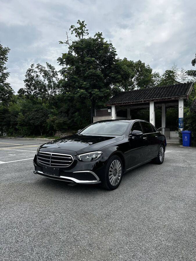 Mercedes Mercedes-Benz E-Class 2023 E 300 L 2.0T Luxury used car for export from China