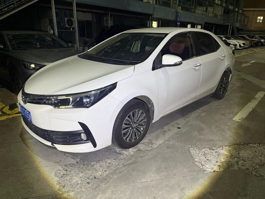 Toyota Toyota 2018 Corolla 1.2T CVT GL Smart Enjoy Edition used car for export from China