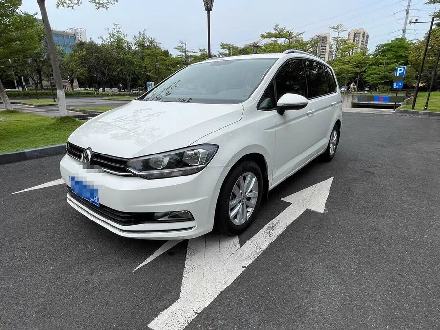 Volkswagen Volkswagen 2018 Touran L 1.4 TSI 280 TSI Comfort Edition used car for export from China