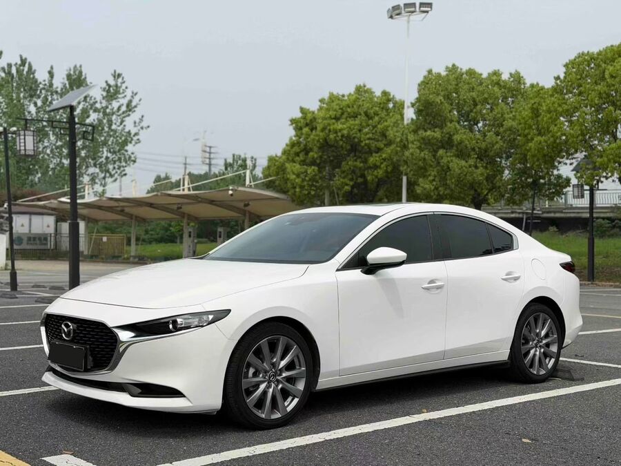 Mazda Mazda 2020 Mazda3 Axela – 2.0 Pure Elegance Sedan used car for export from China