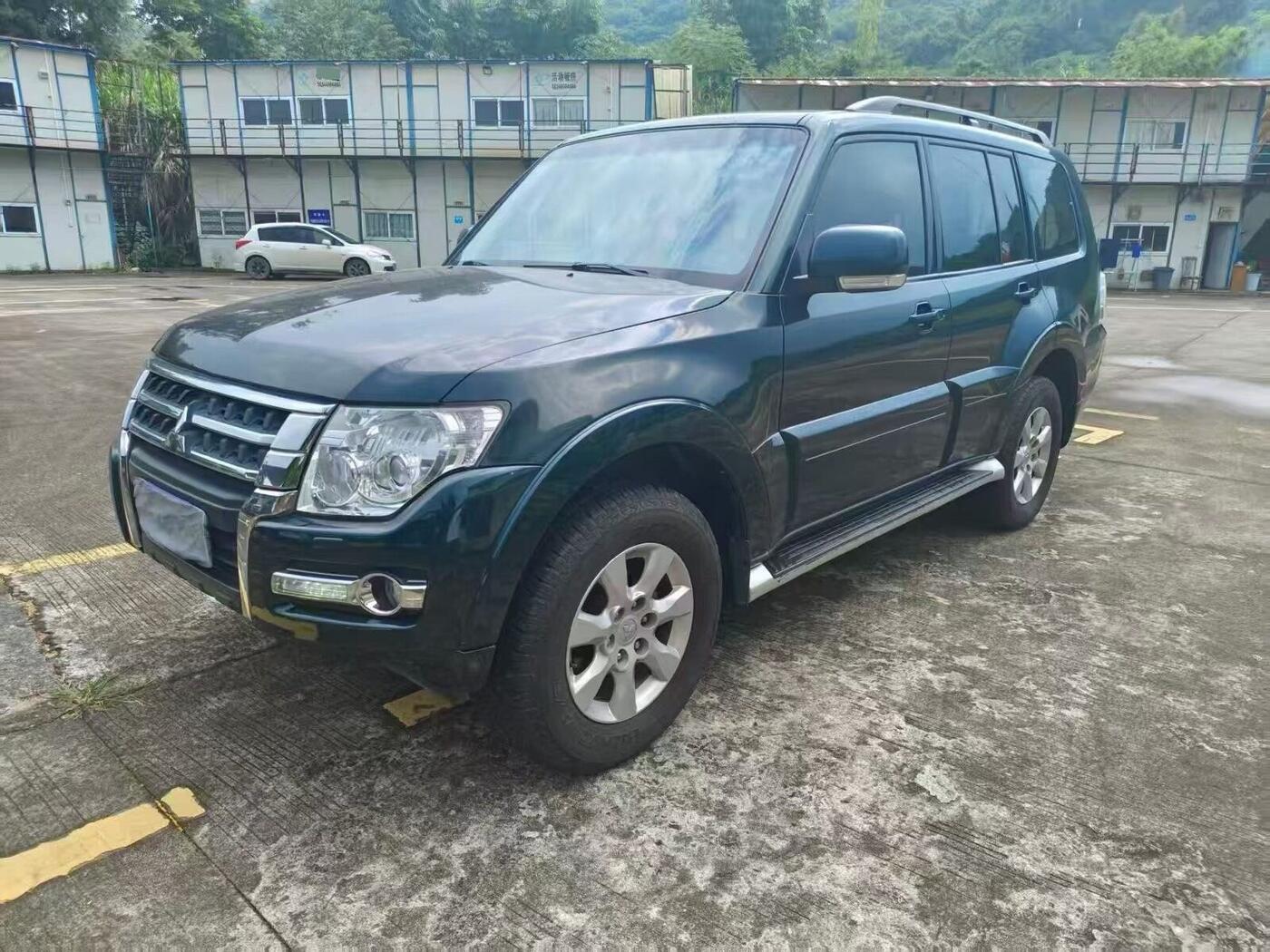 Mitsubishi Pajero (Imported) 2016 Pajero 3.0 Standard